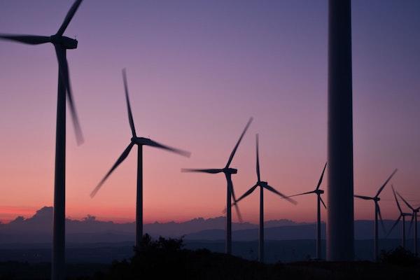 windmills at dusk (c) unsplash